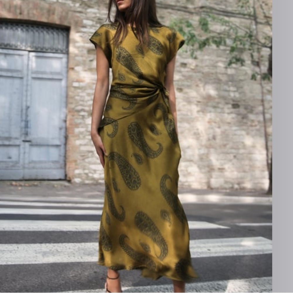 PRINTED SATIN EFFECT MIDI DRESS